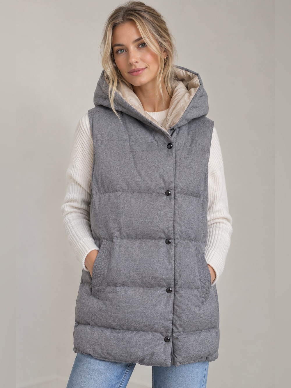 Peserico Italy Medium Down Quilted Long Vest Hooded Beaded Luxury Designer